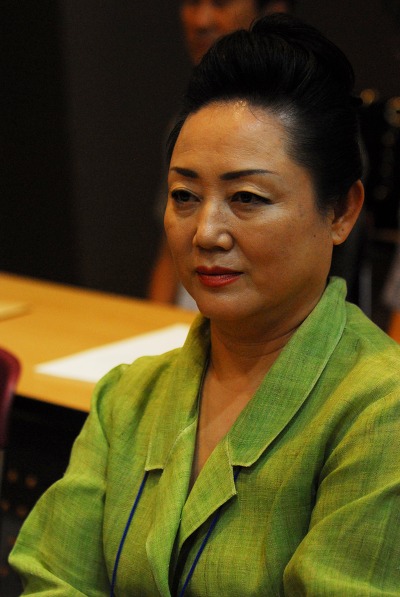 바다에앉아서 이미지