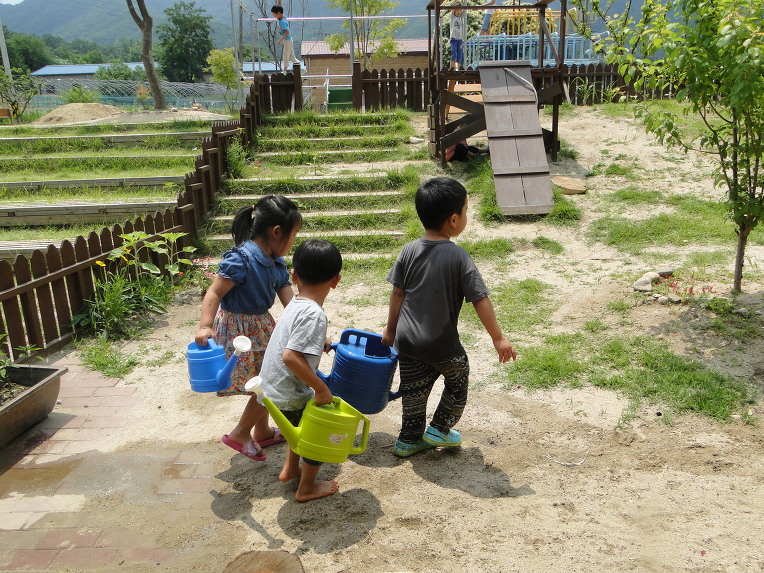 더블클릭을 하시면 이미지를 수정할 수 있습니다