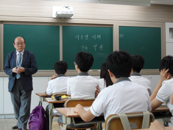 동변중학교 이미지