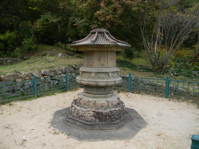 화순 쌍봉사의 오랜 보물들 ~~~ (철감선사탑비, 철감선사탑, 3층 목탑인 대웅전)
