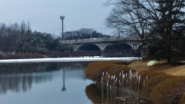 눈내린 일산호수공원